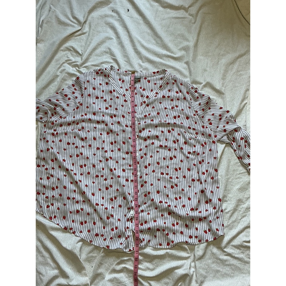 Catherines Strawberry Stripe Button Down Blouse Women 4X 30/32W Red Black White - Picture 6 of 6
